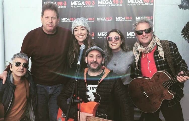 Portada de Los Tipitos visitaron “Todo lo demás también” en Mega 98.3