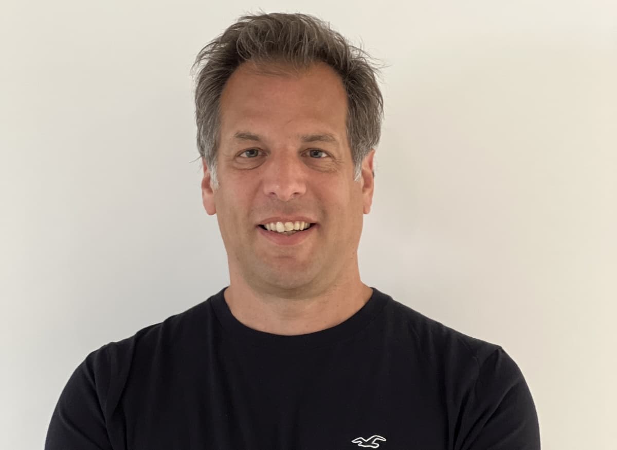 Portada de Santander Argentina designa a Fernando Turri como nuevo gerente principal de Tecnología y Operaciones (CTO)