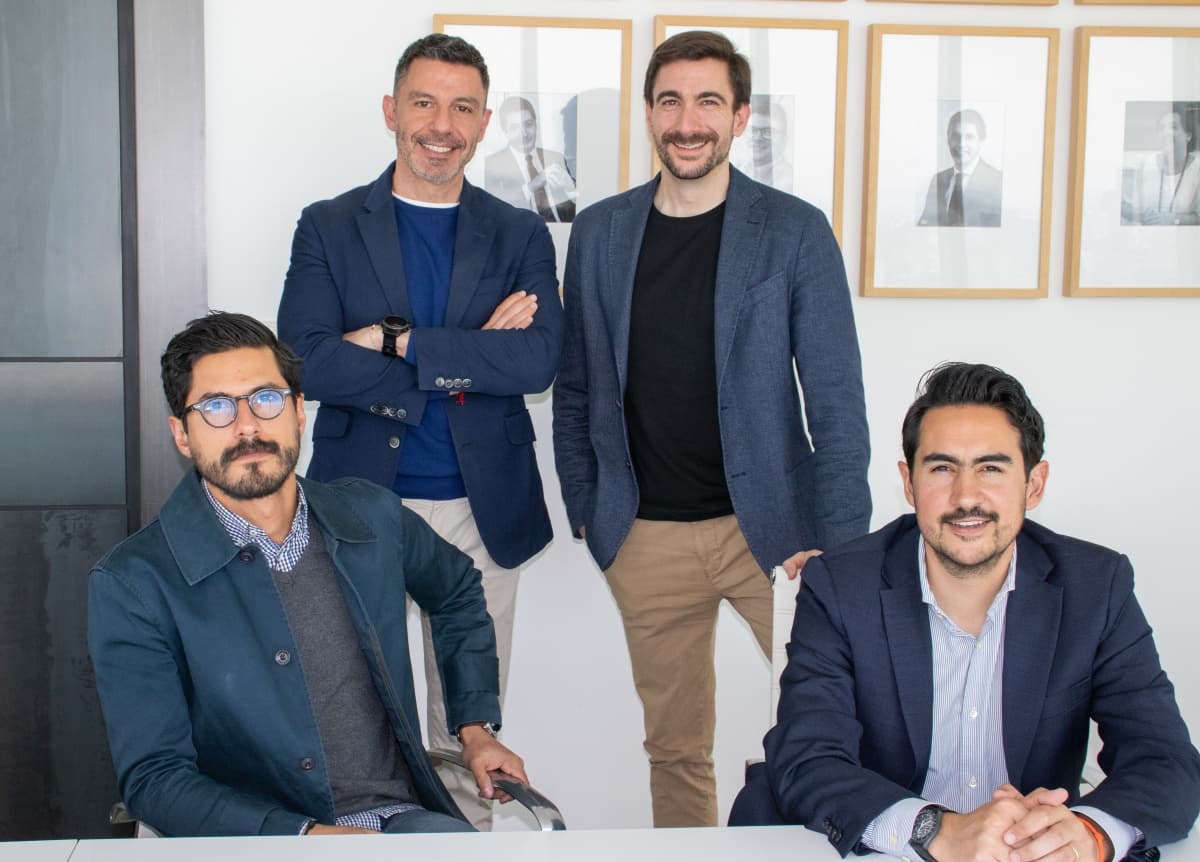 Portada de LLYC anuncia nuevos directores para la unidad de Deep Digital Business 