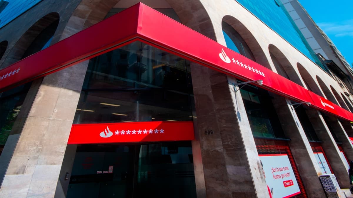 Portada de VML Uruguay y Banco Santander promueven la ciberseguridad en el Día Internacional de Internet Seguro