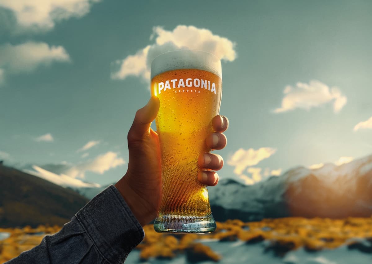 Portada de Cerveza Patagonia y Trans ganan el Lápiz de Oro de Gráfica