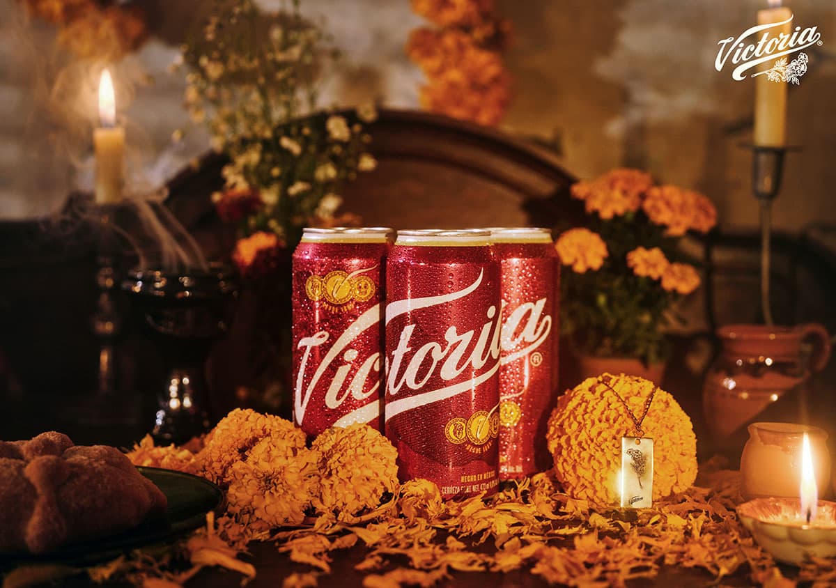 Portada de México: “Recuerdos Imborrables”, la campaña de The Juju para Cerveza Victoria por el Día de Muertos