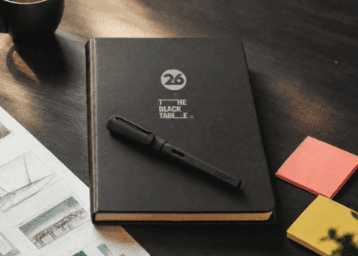 Portada de Multimedio26 eligió a The Black Table para renovar su marca