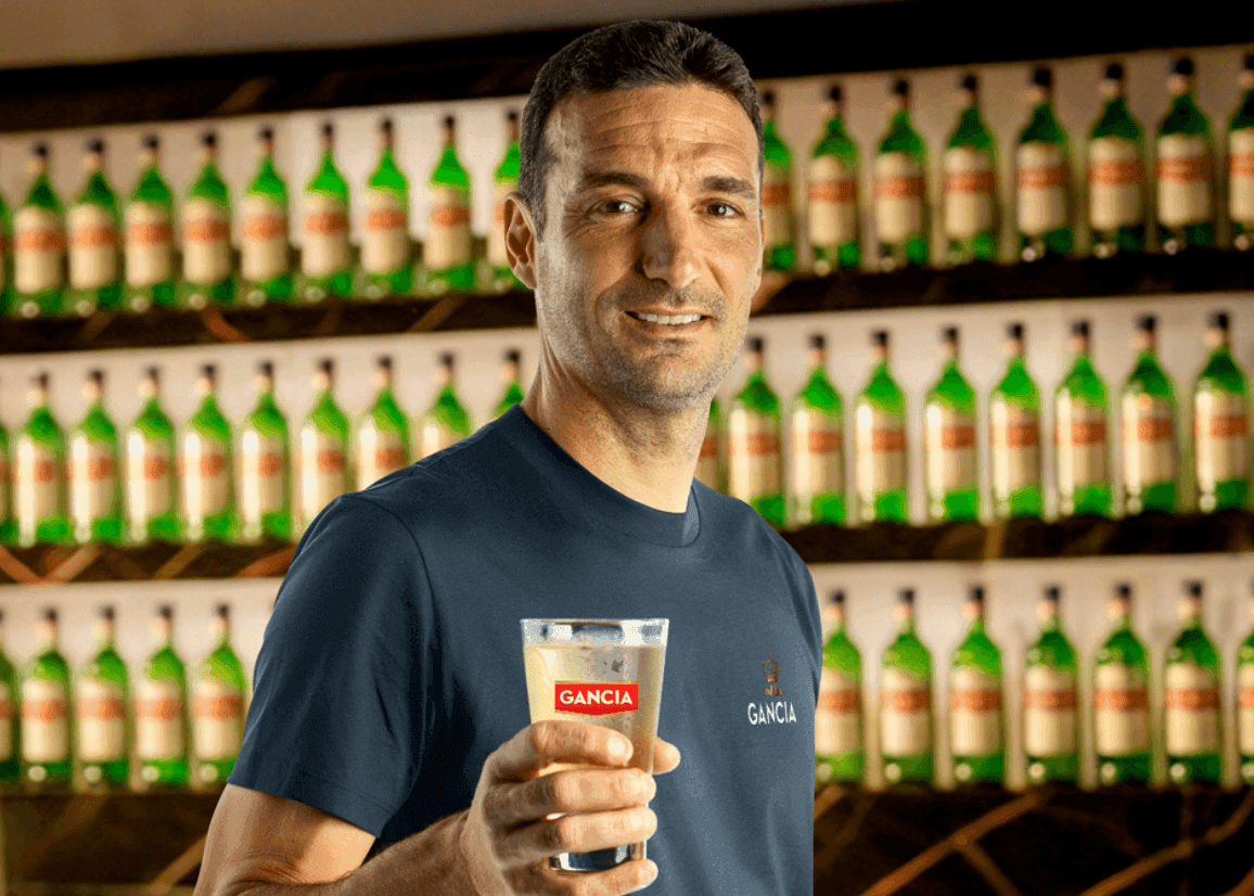 Portada de Gancia vuelve a la cancha con Lionel Scaloni y presenta “Camuflado”