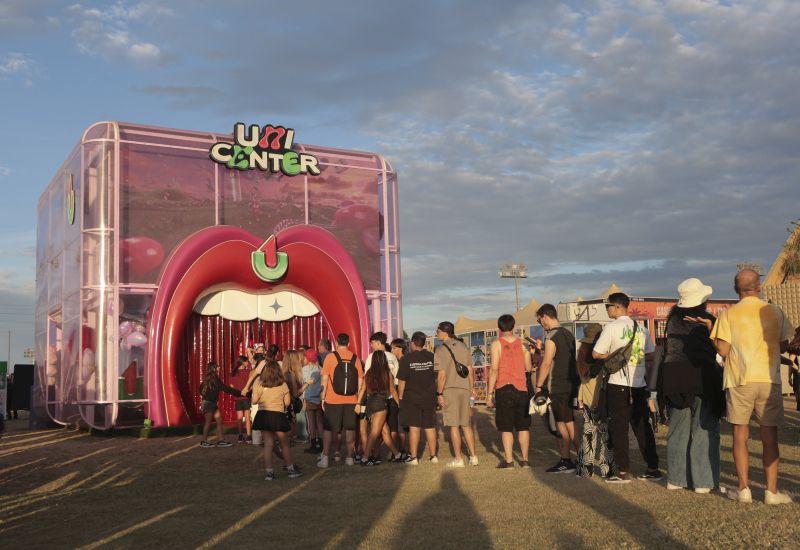 Portada de Unicenter apostó a la cultura pop y los premios para conectar con la Generación Z en Lollapalooza 2026