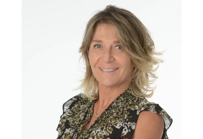 Portada de Adriana Santi se sumó al equipo comercial de A24