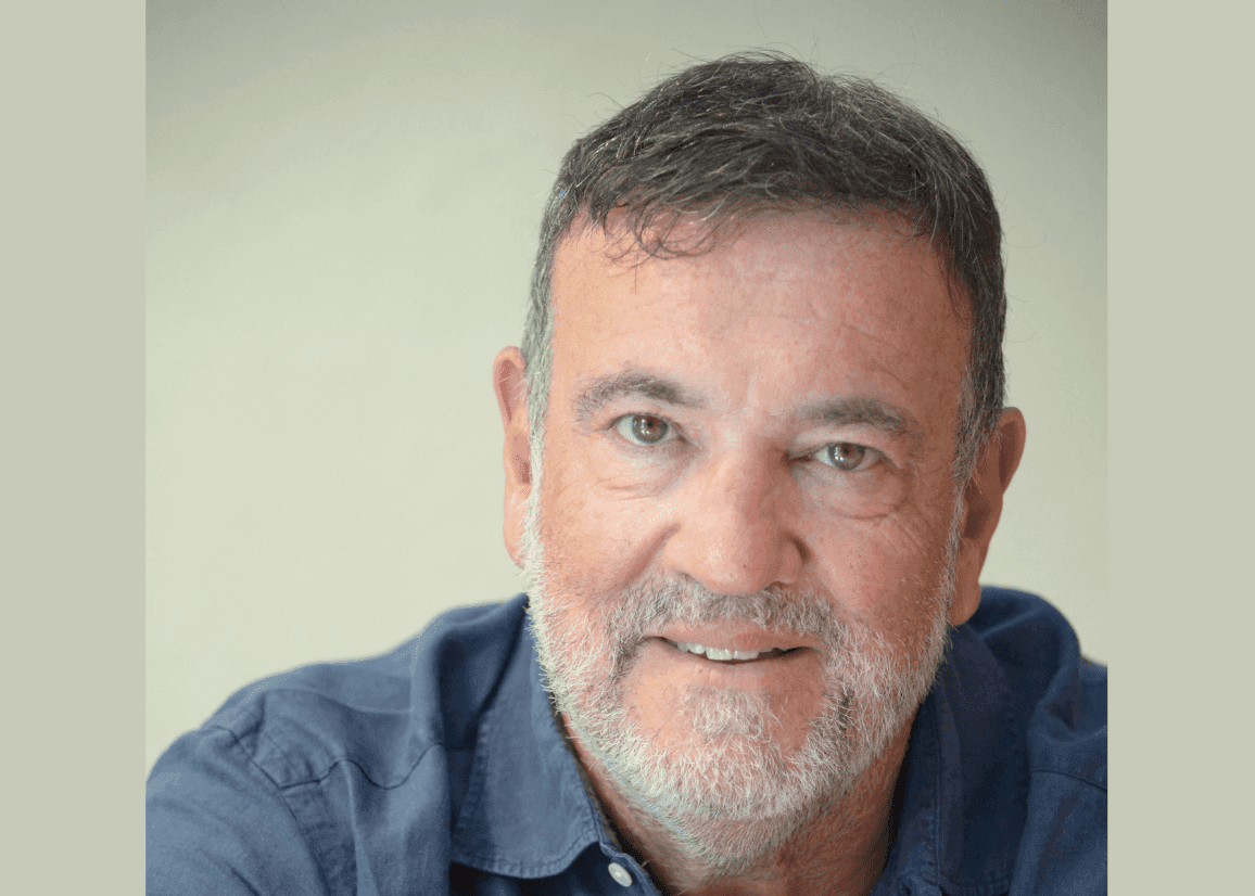 Portada de Horacio Fraccione presenta "Piloto de Radio"