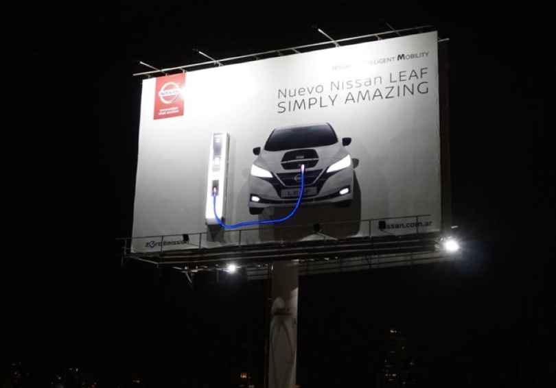 Portada de OMD Argentina lanzó junto a Nissan Argentina la campaña de Nissan Leaf, el nuevo auto 100% eléctrico 