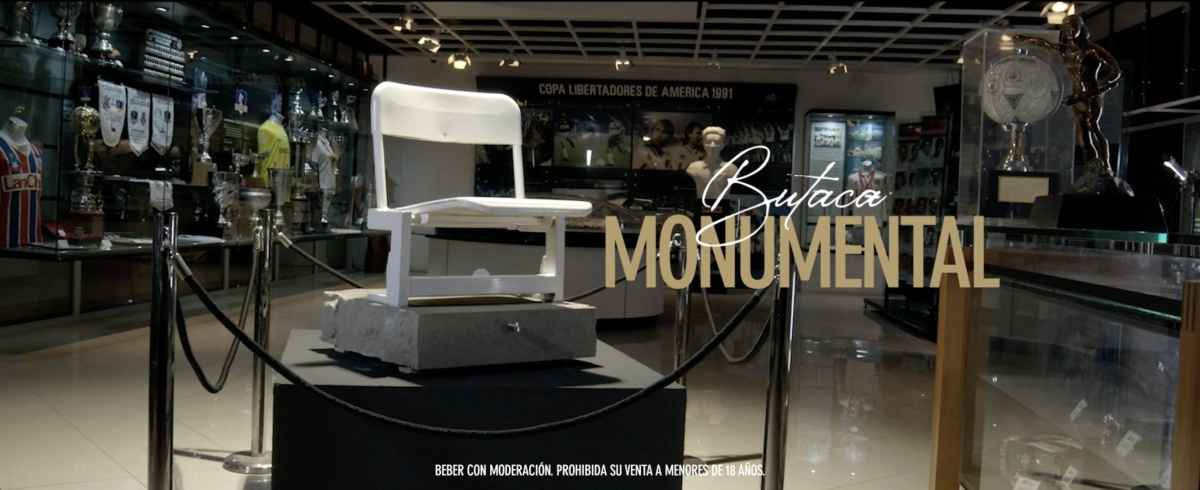 Portada de “Butaca Monumental”, campaña de Mutato Buenos Aires para Pilsen del Sur