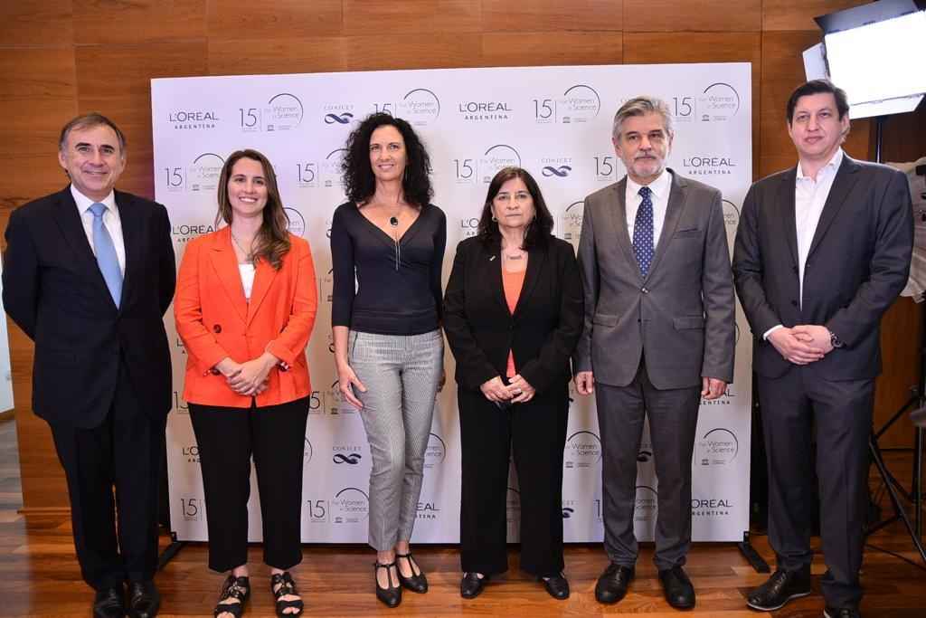 Portada de Se entregó el premio nacional L’oréal-Unesco “Por las Mujeres en la Ciencia”