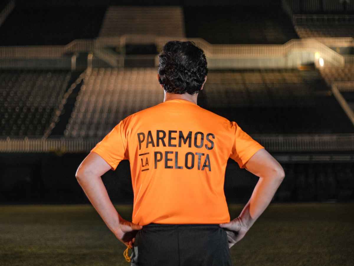 Portada de “Paremos la pelota”: la campaña del Consejo Publicitario Argentino y la Iniciativa Spotlight, contra la violencia de género