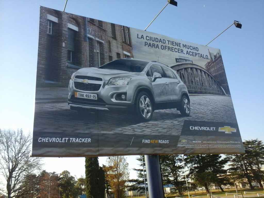Portada de GM Argentina en el circuito de Brand Plus
