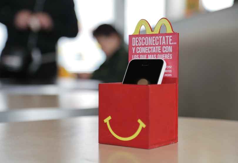 Portada de McDonald’s lanza su Cajita Smart