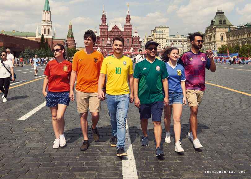 Portada de "The Hidden Flag", una iniciativa que denuncia la ley anti-LGBTI en Rusia
