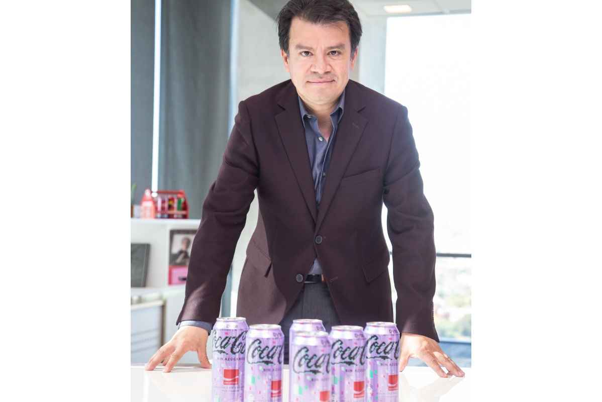Portada de Javier Meza, VP de Marketing de Coca-Cola Latinoamérica: Innovación a escala