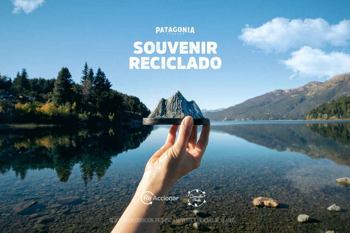 Portada de Cerveza Patagonia y R/GA crean un "Souvenir Reciclado"