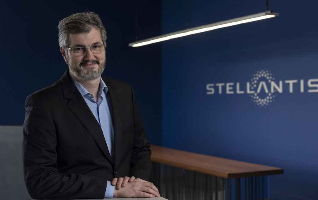Portada de Glauber Fullana es el nuevo Vicepresidente de Producción de Stellantis para América del Sur