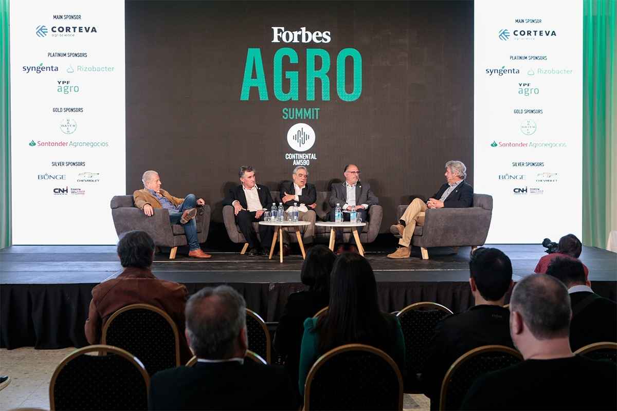 Portada de Radio Continental y Forbes realizaron la segunda edición de Agro-Summit