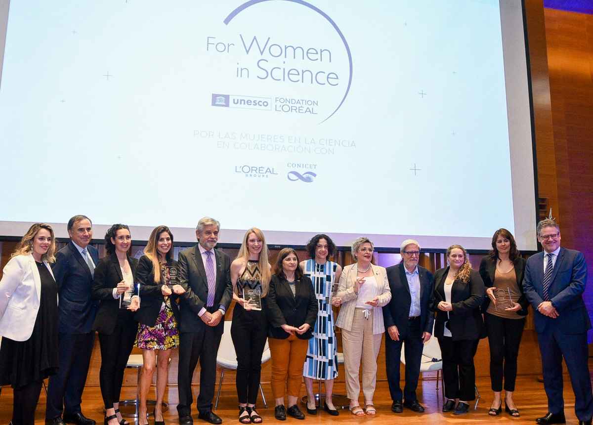 Portada de Seis científicas argentinas reconocidas por sus proyectos con el Premio L’Oréal–Unesco “Por Las Mujeres En La Ciencia”