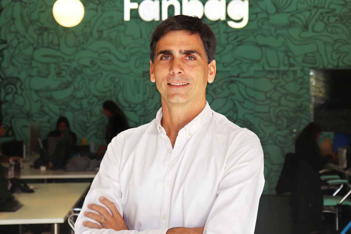 Portada de Ricardo Sarni, CEO de Fanbag: “Tenemos una marca inspiradora, joven y moderna”