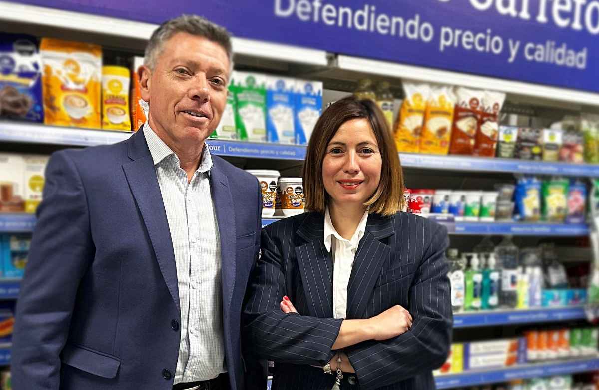 Portada de Candela Arias y Néstor Sist: la nueva dupla para conducir Carrefour Argentina