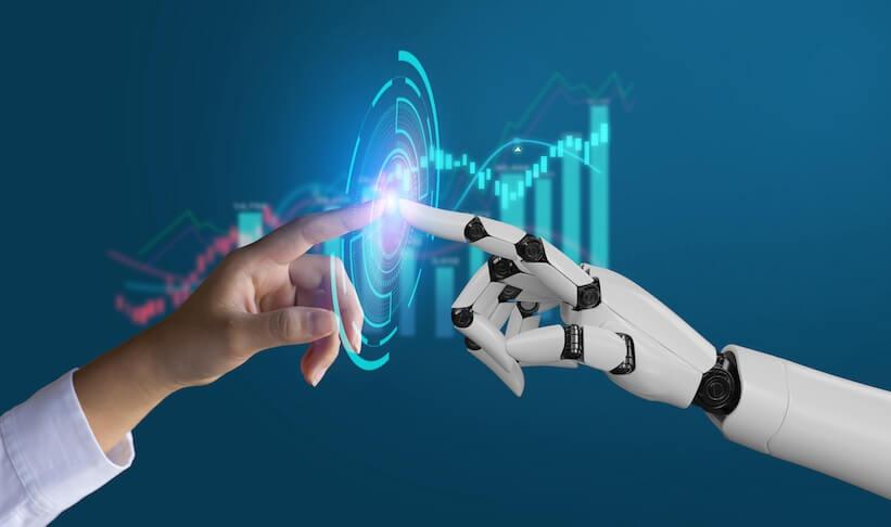 Portada de “Humanización de la Tecnología”: La IA eleva el potencial humano a un nuevo nivel