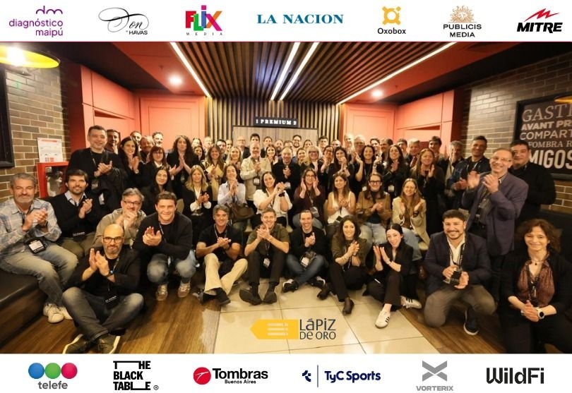 Portada de Las opiniones de los jurados del Lápiz de Oro de Medios